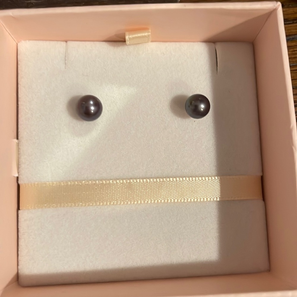 New peacock pearl earrings in box